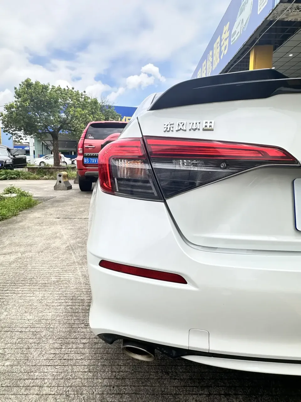Honda CIVIC Civic 2022 240TURBO CVT Fuel Edition 2022 — миниатюра 3
