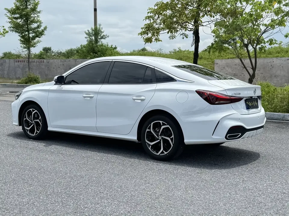 MG 5 MG5 2025 300TGI Global Flagship Edition 2025 — thumbnail 2