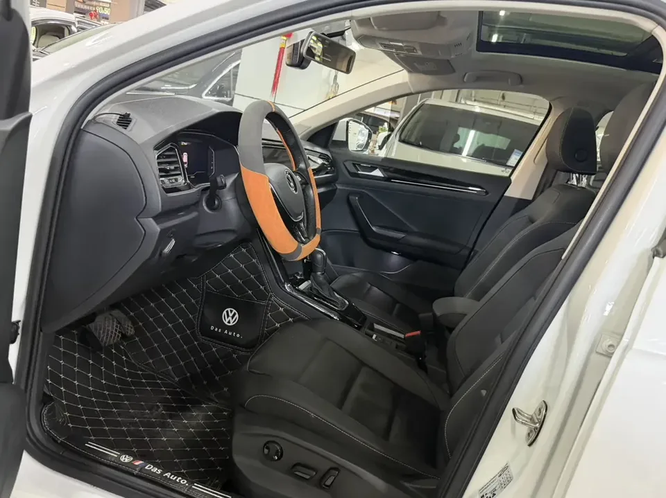 Volkswagen T-Roc TANG 2022 280TSI DSG 2WD Comfort PLUS 2023 — thumbnail 5