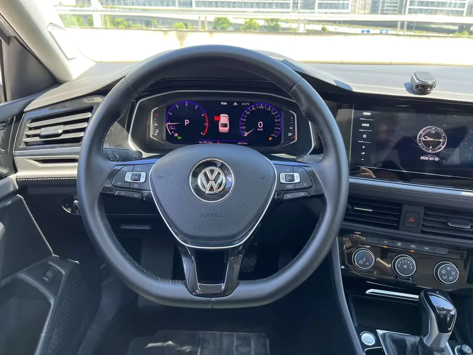 Volkswagen Sagitar Sagitar 2022 280TSI DSG Flying Edition 2022 — thumbnail 3
