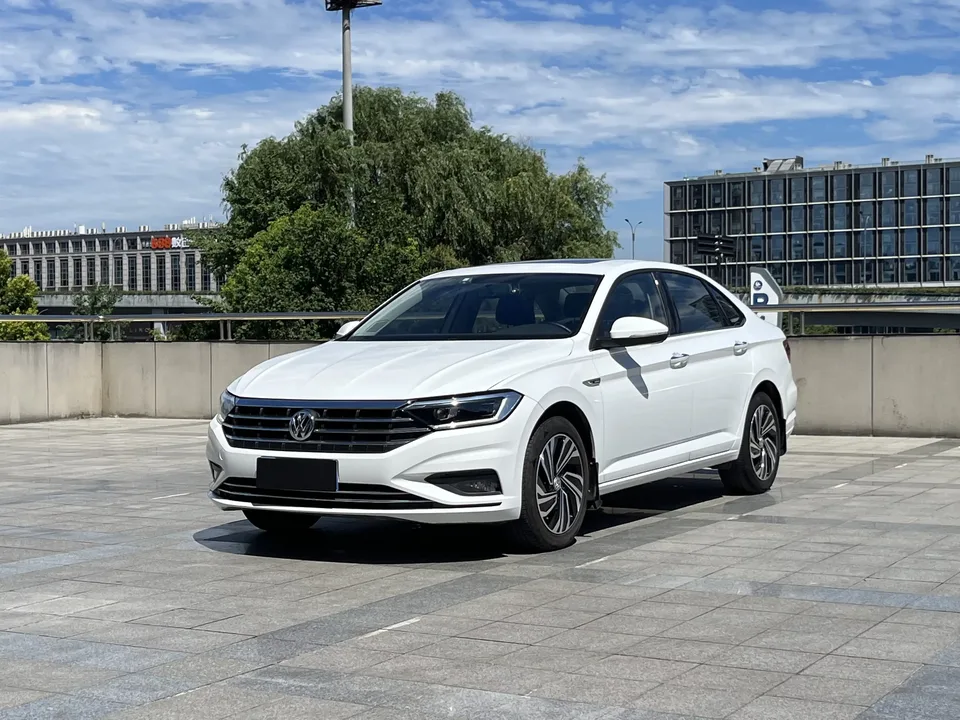 Volkswagen Sagitar Sagitar 2022 280TSI DSG Flying Edition 2022 — photo 1, buy with delivery to Moscow