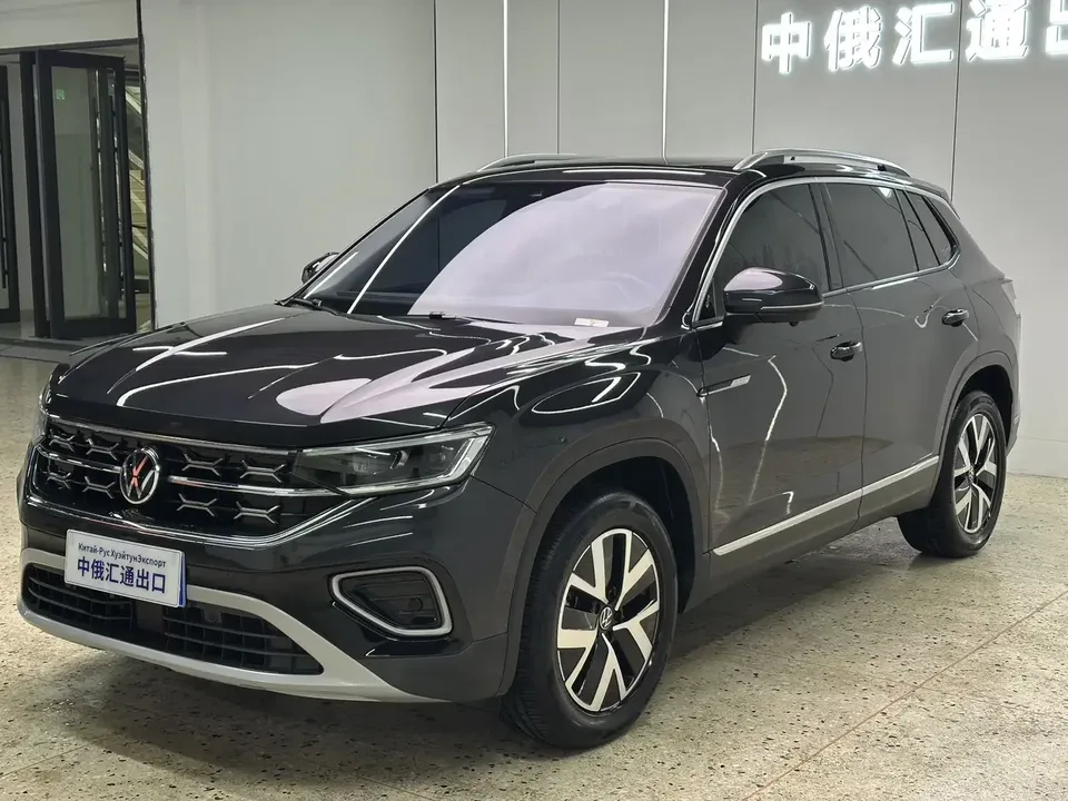 Volkswagen Tayron Tanyue 2023 280TSI 2WD Luxury Plus Advanced Edition 2023 — photo 1, buy with delivery to Moscow
