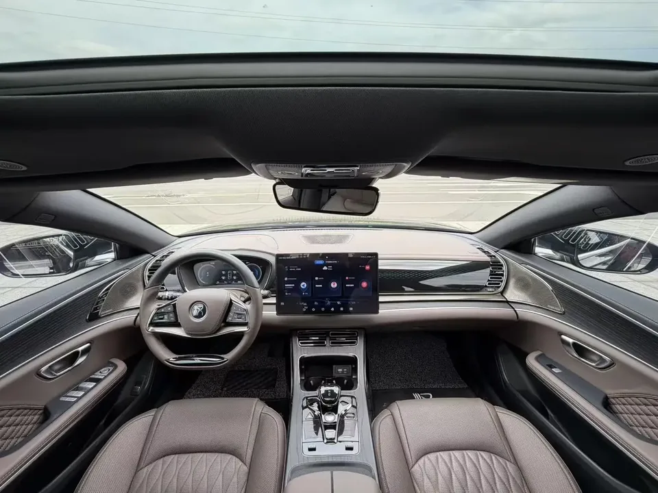BYD Han DM Chinese DM 2022 DM-i 121KM Premium 2022 — thumbnail 4