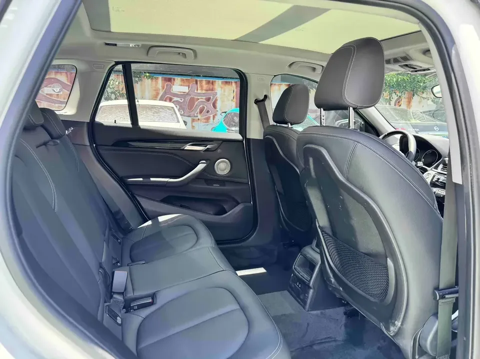 BMW X1 BMW X1 2022 sDrive20Li Fashion 2022 — thumbnail 3