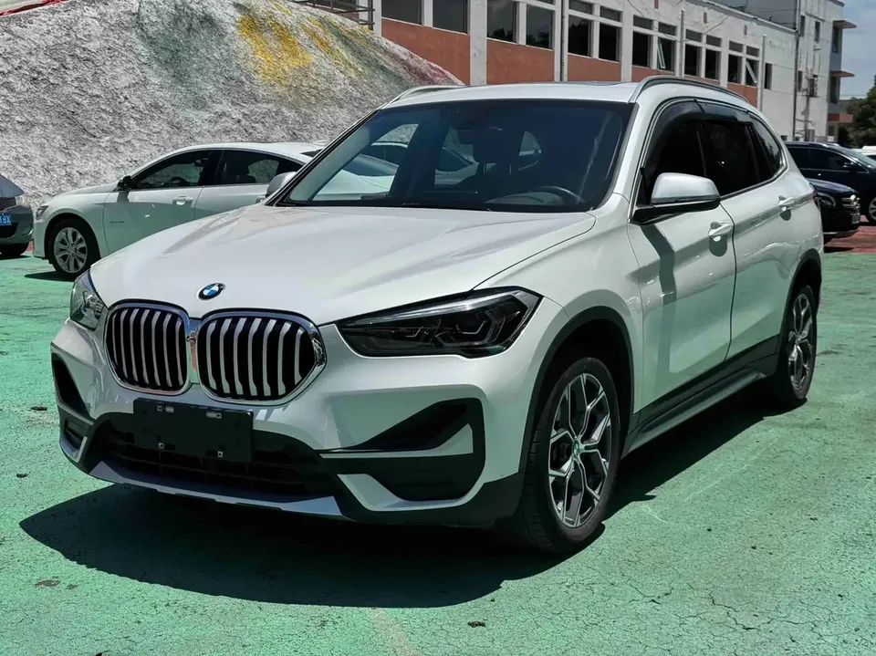 BMW X1 BMW X1 2022 sDrive20Li Fashion 2022 — photo 1, buy with delivery to Moscow