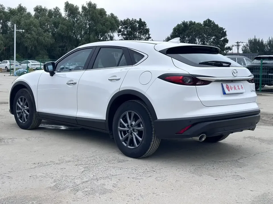 Mazda CX-4 Mazda CX-4 2021 2.0L 2WD Blue Sky Explorer Edition 2023 — thumbnail 2