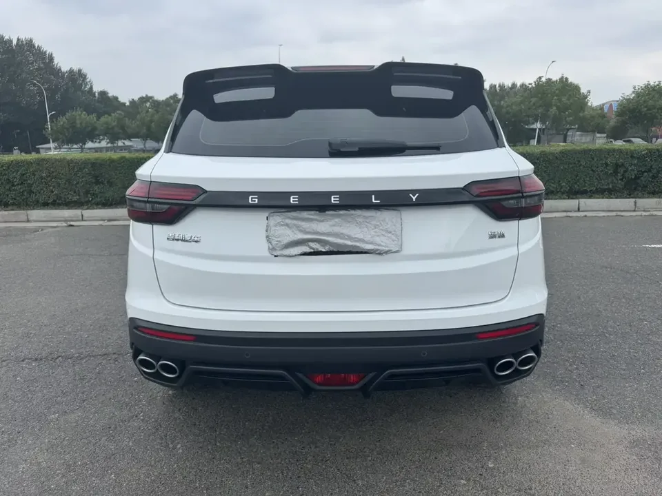 Geely Coolray SX11 Binyue 2021 240T DCT Diamond Edition 2022 — thumbnail 2