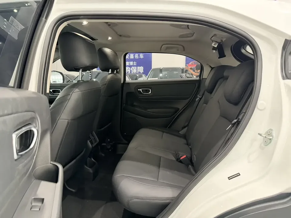 Honda VEZEL Binzhi 2023 1.5L CVT Pioneer Edition 2023 — thumbnail 5