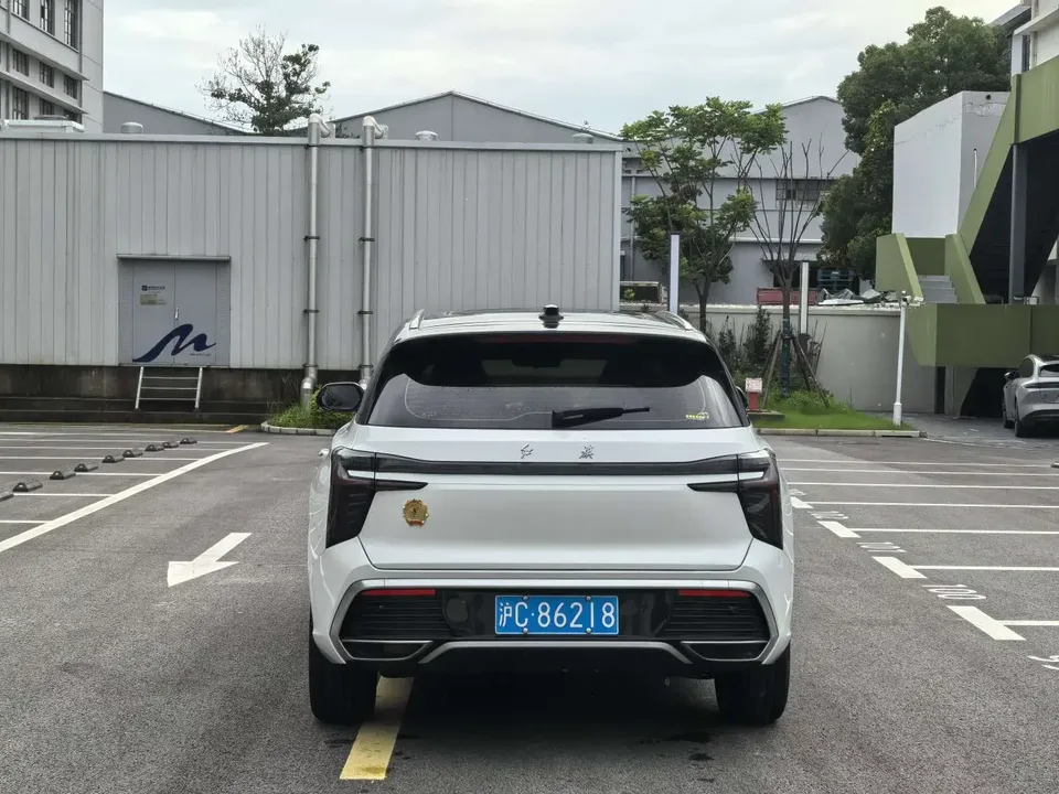 Hongqi HS3 Hongqi HS3 2023 1.5T Shanwei Edition 2024 — миниатюра 2