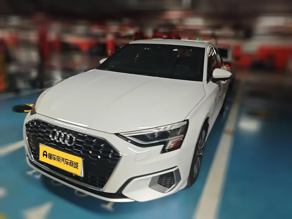 Audi A3 Audi A3 2021 Sportback 35 TFSI Progressive Elegance 2022 — photo 1, buy with delivery to Moscow