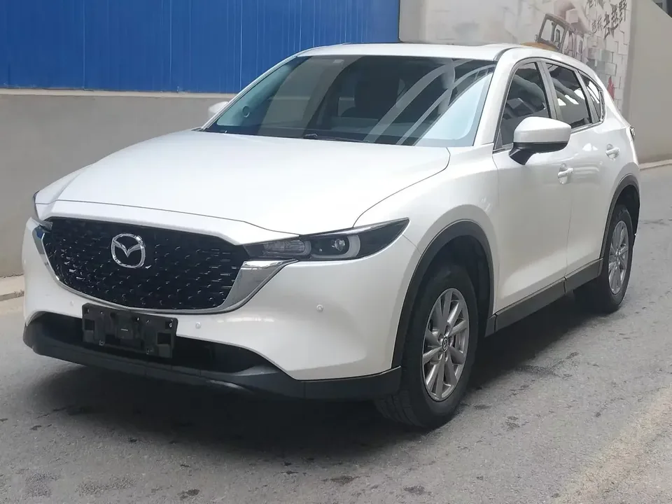 Mazda CX-5 Mazda CX-5 2022 2.0L Automatic 2WD Smart Model 2022 — photo 1, buy with delivery to Moscow