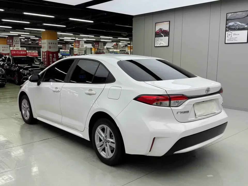 Toyota Levin Lei Ling 2022 185T CVT Deluxe Edition 2022 — thumbnail 4