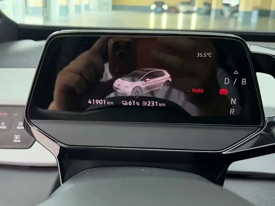 Volkswagen ID.3 Volkswagen ID.3 2024 Pure Smart Edition 2024 — thumbnail 3
