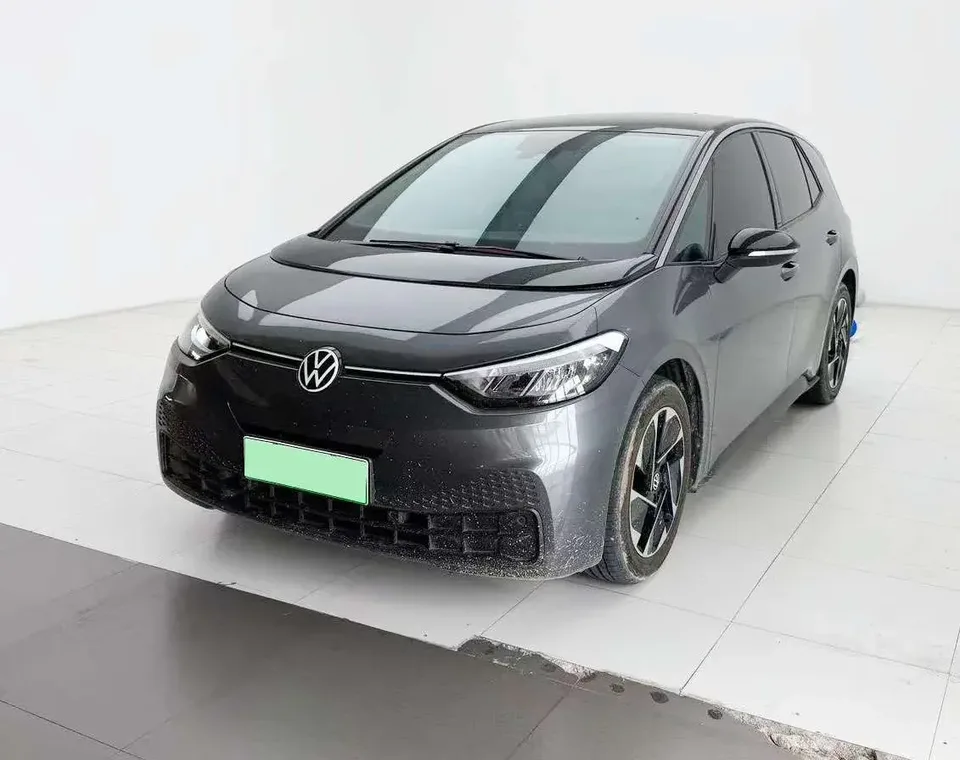 Volkswagen ID.3 Volkswagen ID.3 2024 Pure Smart Edition 2024 — photo 1, buy with delivery to Moscow