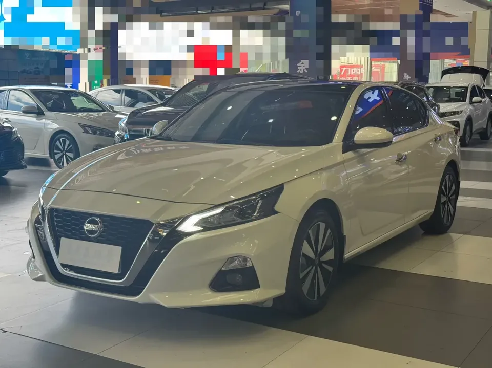 Nissan Altima Sound of nature 2021 2.0L XL Comfort Edition 2022 — photo 1, buy with delivery to Moscow
