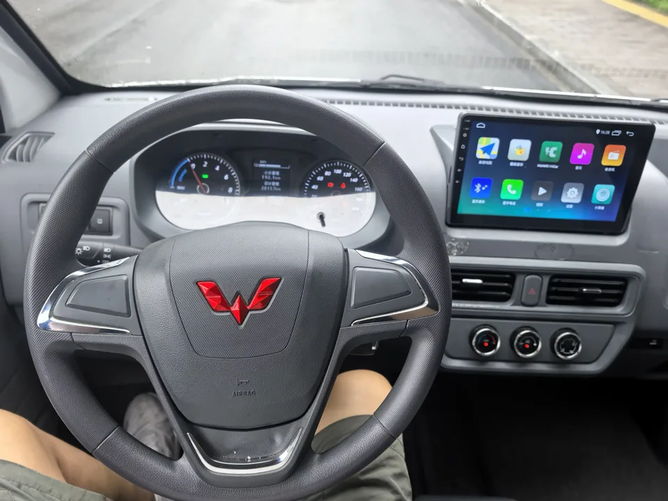 Wuling Yangguang Wuling Yangguang 2024 300km Comfortable Bus Version 75kW 2024 — thumbnail 3