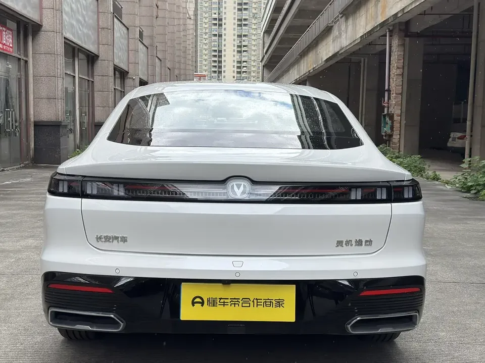 Changan Escape Escape 2025 1.5T DCT 500Bar Premium 2025 — thumbnail 3