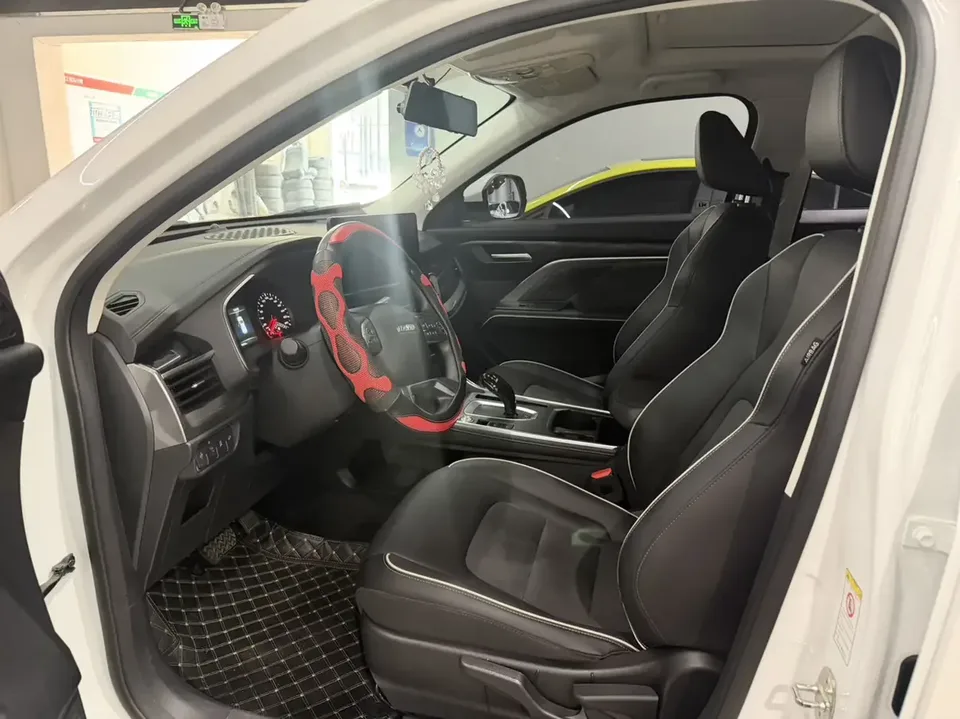 Haval H6 Haval H6 2021 Second generation 1.5T automatic city version 2022 — thumbnail 3