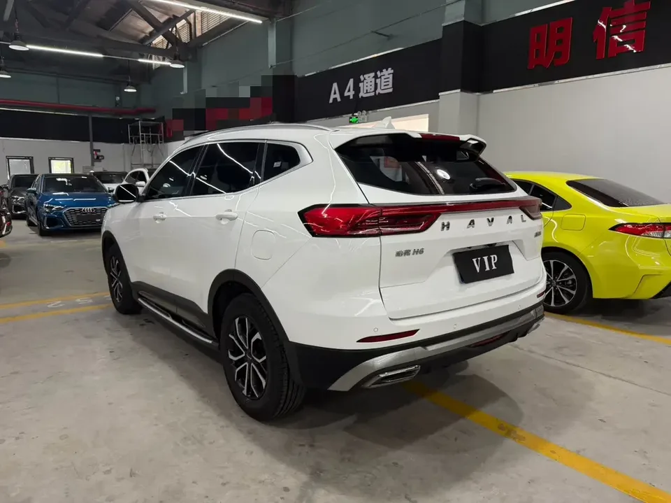 Haval H6 Haval H6 2021 Second generation 1.5T automatic city version 2022 — thumbnail 4