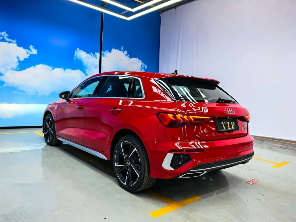 Audi A3 Audi A3 2023 Sportback 35 TFSI Stylish and sporty 2023 — thumbnail 2