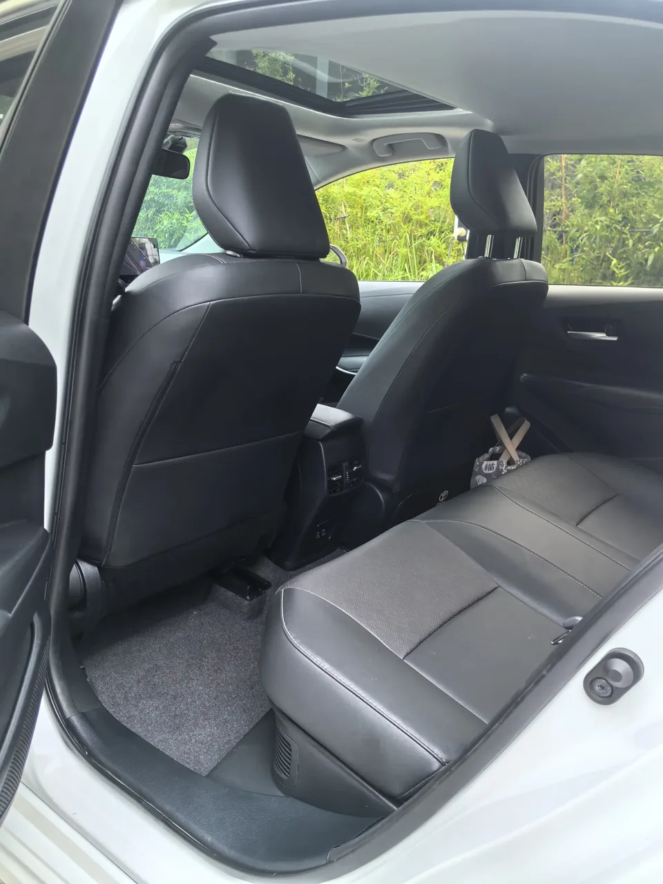 Toyota Corolla Corolla 2024 Intelligent Electric Hybrid Dual Engine 1.8L E-CVT Elite Edition 2024 — thumbnail 3