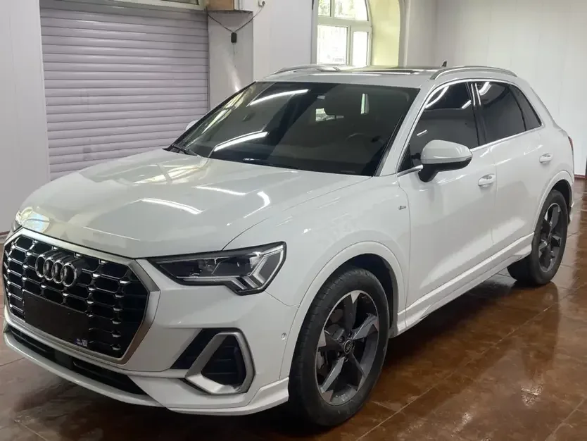 Audi Q3 Audi Q3 2022 35 TFSI Stylish Dynamic 2022 — photo 1, buy with delivery to Moscow