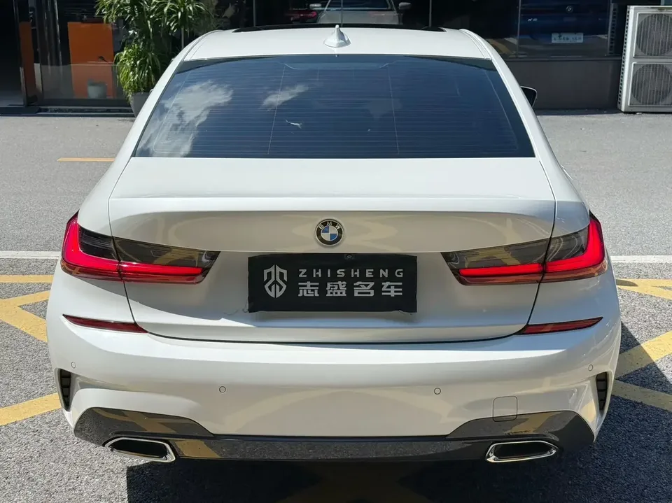 BMW 3 Series BMW 3 Series 2022 320Li M Sport Package 2022 — миниатюра 2