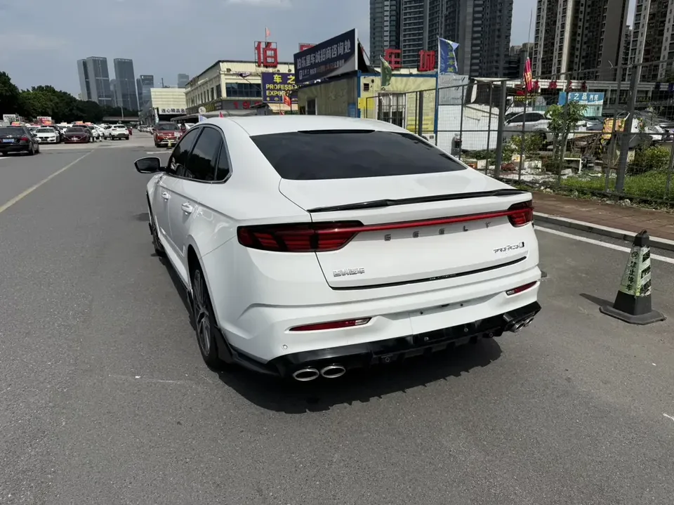 Geely Preface Xing Rui 2023 1.5T Kunlun Edition 2023 — thumbnail 2