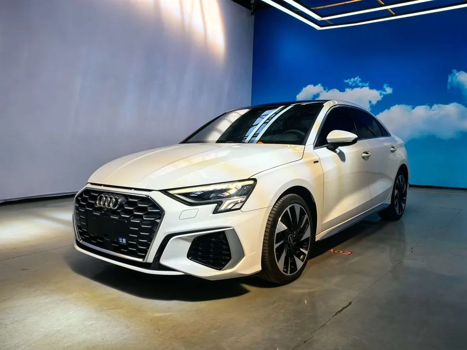 Audi A3 Audi A3 2022 A3L Limousine 35 TFSI Progressive Sports 2022 — photo 1, buy with delivery to Moscow
