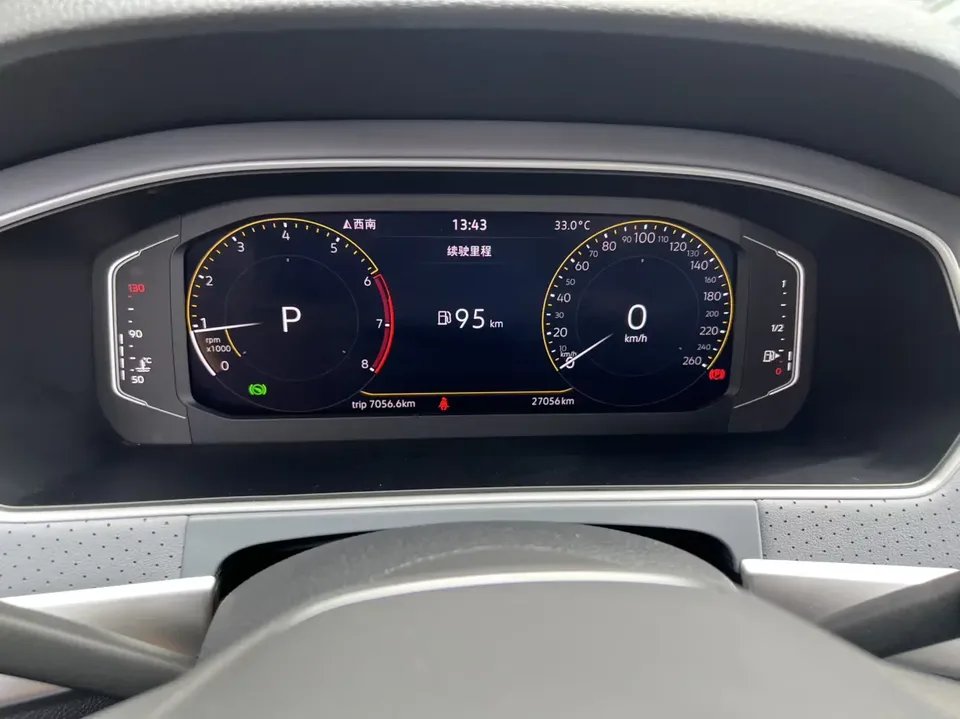 Volkswagen Lavida Lavida 2023 1.5L Automatic Starry Sky 5 Million Edition 2023 — thumbnail 5