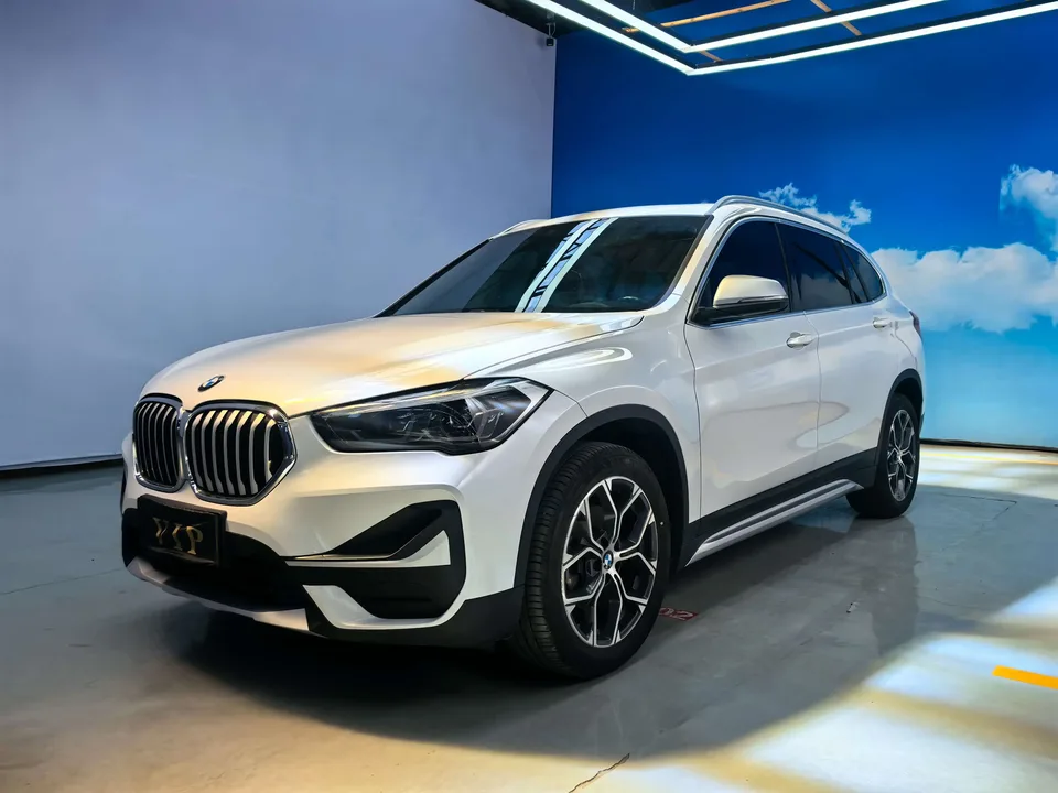 BMW X1 BMW X1 2020 sDrive20Li Fashion 2022 — photo 1, buy with delivery to Moscow