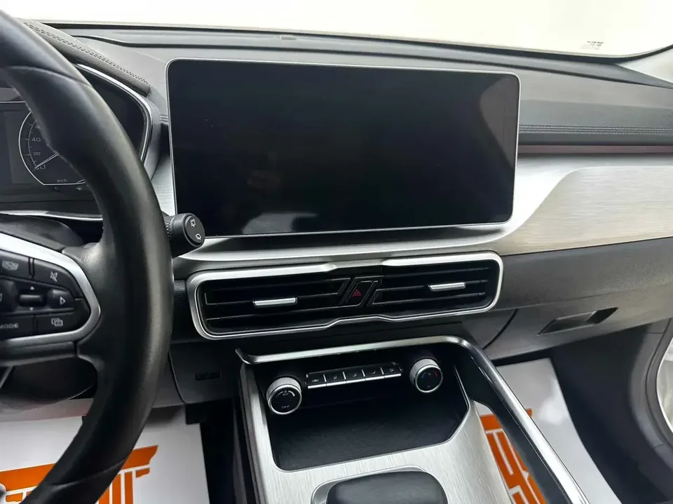 Geely Coolray SX11 Binyue 2021 240T DCT Diamond Edition 2022 — thumbnail 5