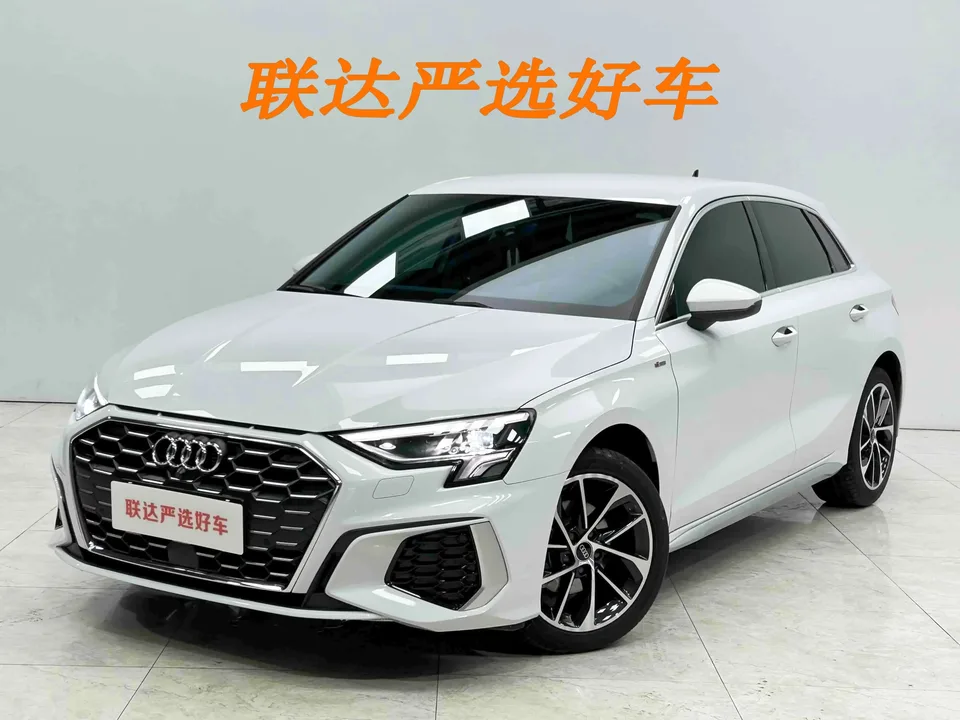 Audi A3 Audi A3 2023 Sportback 35 TFSI: A progressive sports model 2023 — photo 1, buy with delivery to Moscow