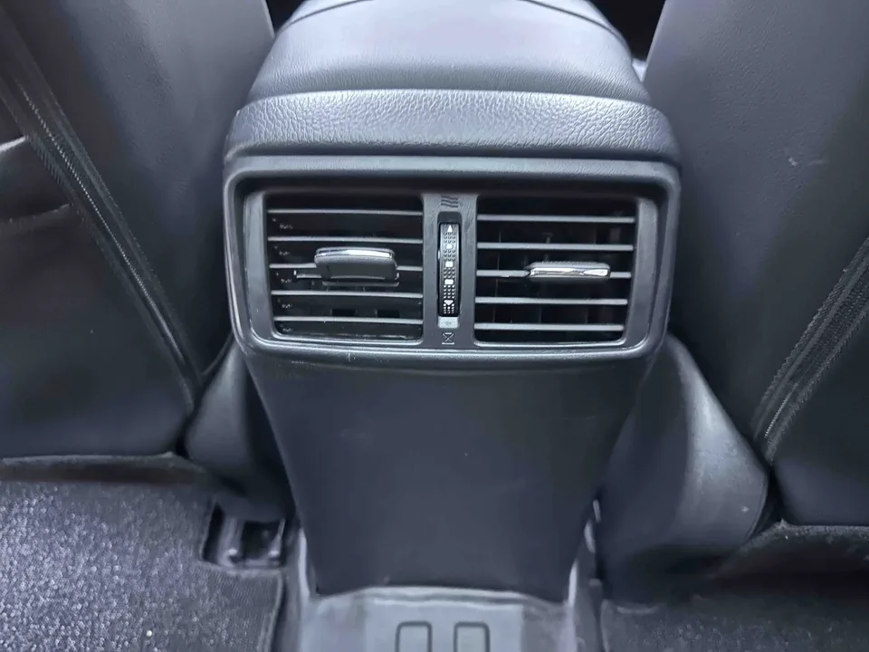 Nissan X-Trail Qijun 2023 Classic Edition 2.0L 2WD Smart Comfort Edition 2023 — thumbnail 4