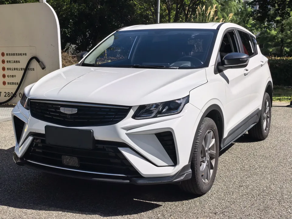 Geely Coolray SX11 Binyue 2025 1.5L CVT Super MAX 2025 — фото 1, купить с доставкой в Москву