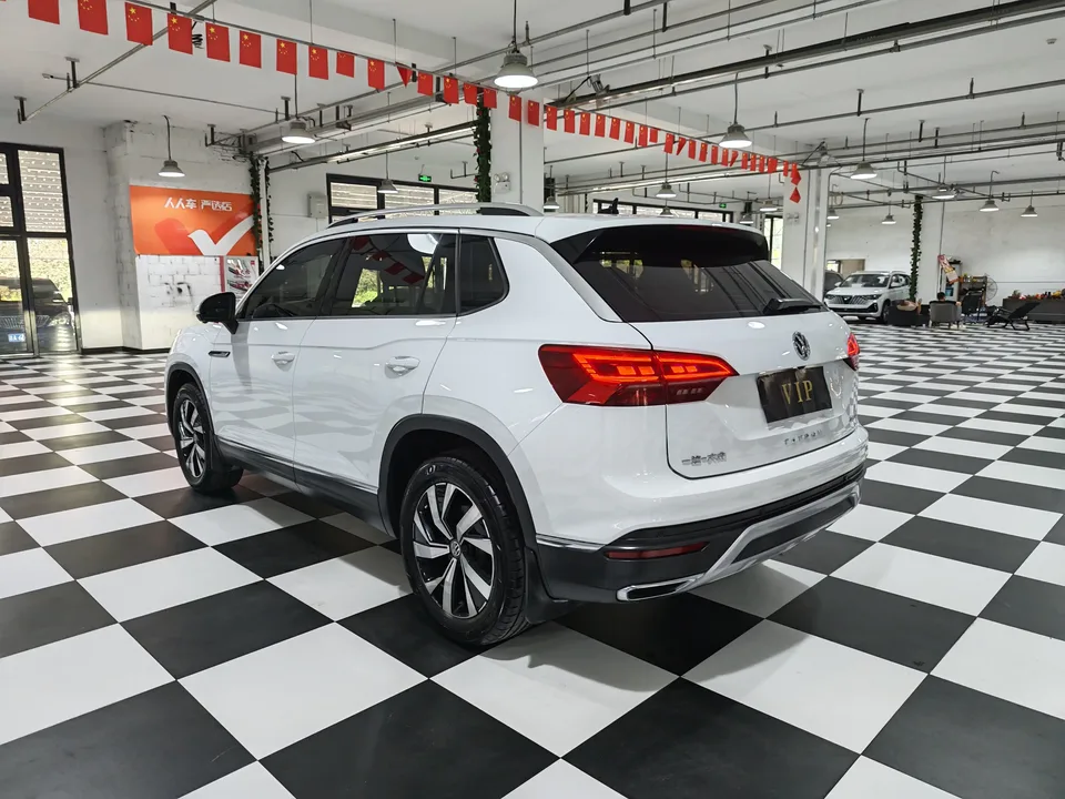 Volkswagen Tayron Tanyue 2022 280TSI 2WD Luxury Smart Edition 2022 — thumbnail 4