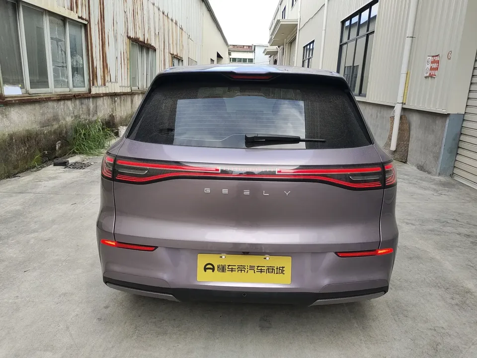 Geely Galaxy E5 Galaxy E5 2024 440km Explorer Edition 2024 — thumbnail 2