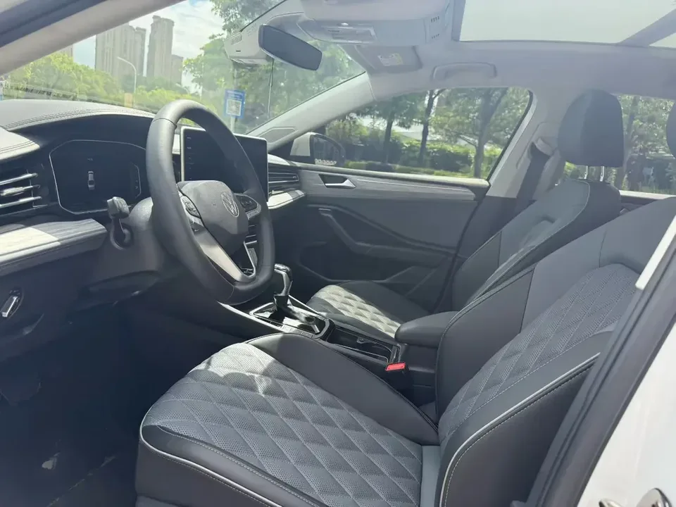 Volkswagen Sagitar Sagitar 2023 280TSI DSG Beyond Edition 2023 — миниатюра 5