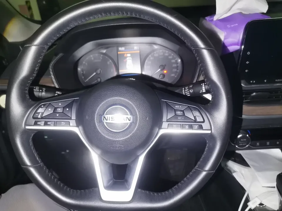 Nissan Altima Sound of nature 2021 2.0L XL Comfort Edition 2022 — thumbnail 5