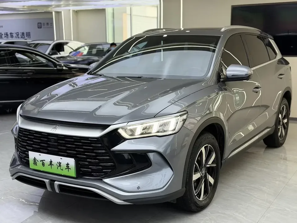 BYD Song Pro DM Song Pro DM 2024 DM-i Honor Edition 71km Leading Edition 2024 — photo 1, buy with delivery to Moscow