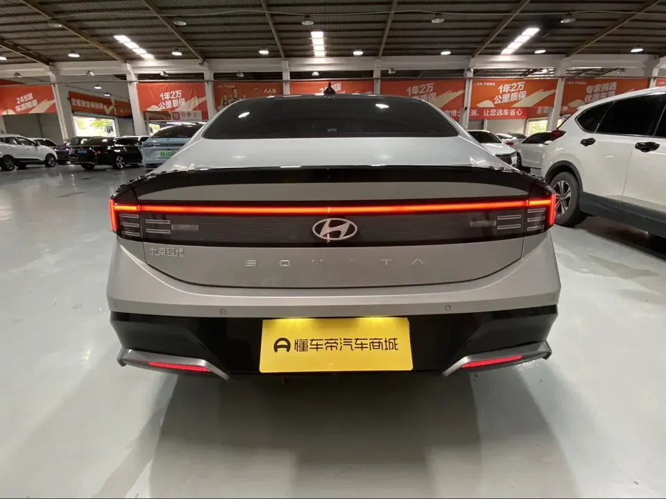 Hyundai Sonata sonata 2024 1.5T Pro 2024 — миниатюра 2