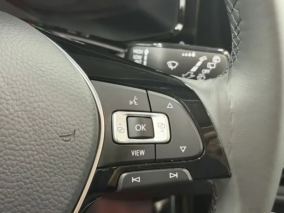 Volkswagen Tayron Tanyue 2021 280TSI 2WD Luxury Smart Edition 2022 — thumbnail 5