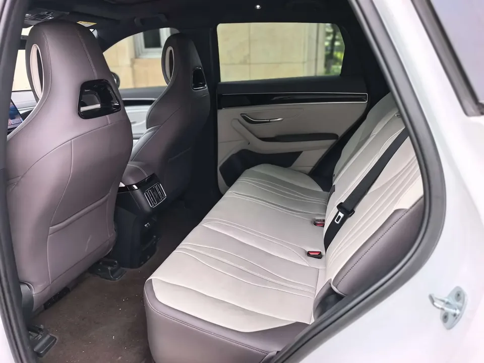 BYD Song PLUS DM Song PLUS DM 2025 DM-i 112KM Premium 2025 — миниатюра 4
