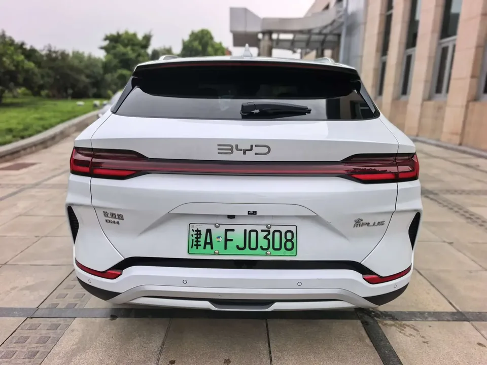 BYD Song PLUS DM Song PLUS DM 2025 DM-i 112KM Premium 2025 — миниатюра 5