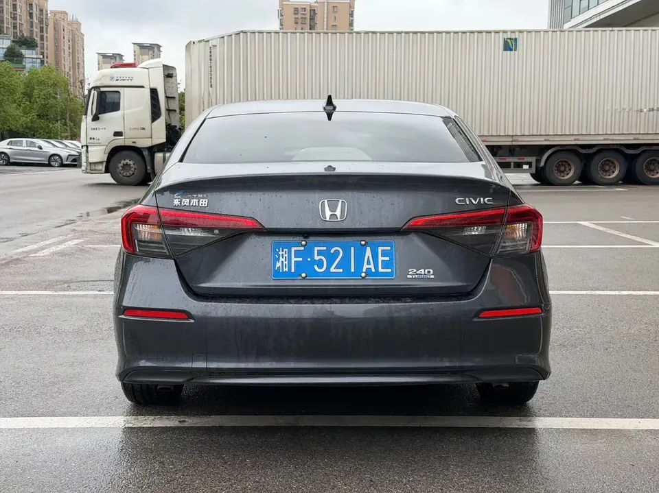 Honda CIVIC Civic 2022 240TURBO CVT Dynamic Edition 2023 — миниатюра 2