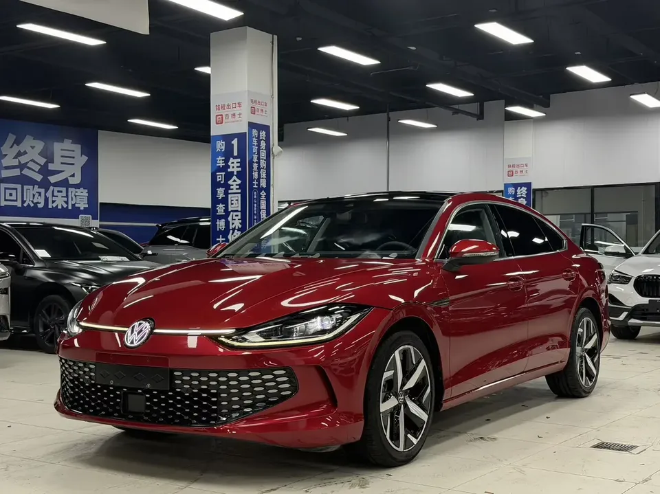 Volkswagen Lamando Lingdu 2022 Lingdu L 280TSI DSG Cool Edition 2023 — photo 1, buy with delivery to Moscow