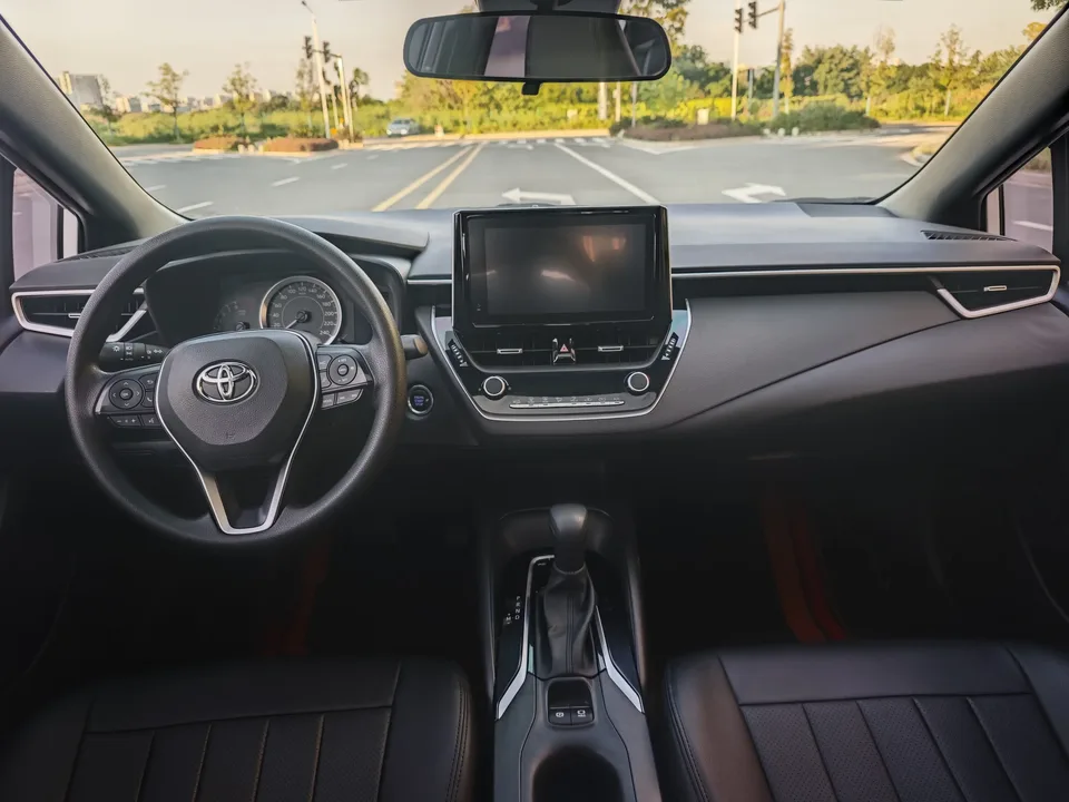 Toyota Levin Lei Ling 2023 185T Deluxe 2023 — миниатюра 4