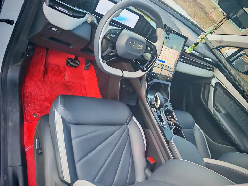 Geely Atlas L Boyue L 2023 1.5TD DCT Honor Edition 2024 — thumbnail 3