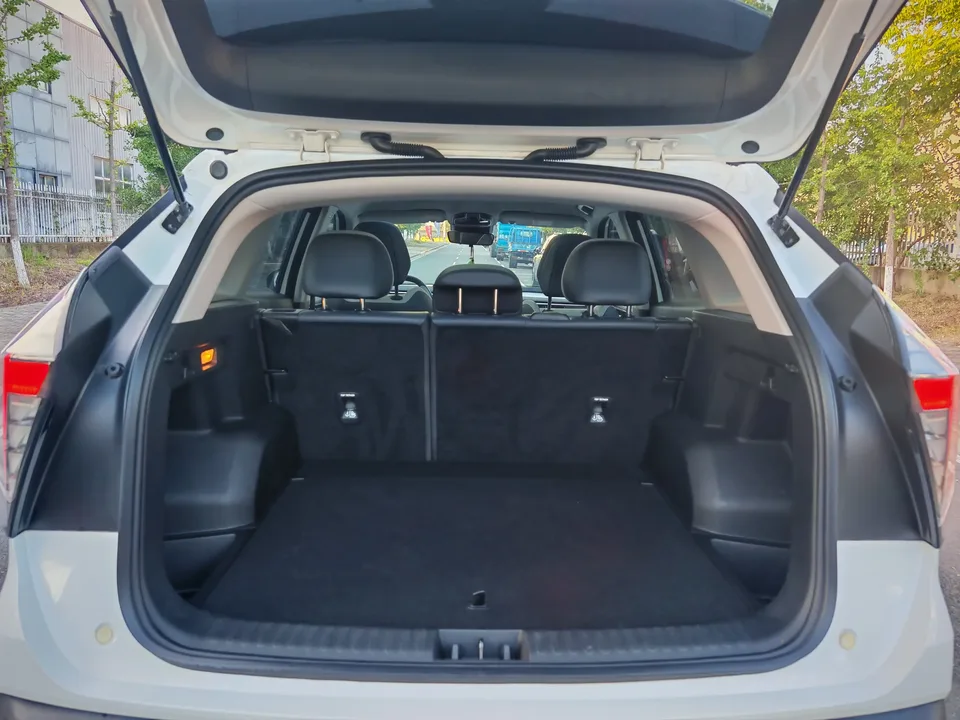 Geely Atlas L Boyue L 2023 1.5TD DCT Honor Edition 2024 — thumbnail 4