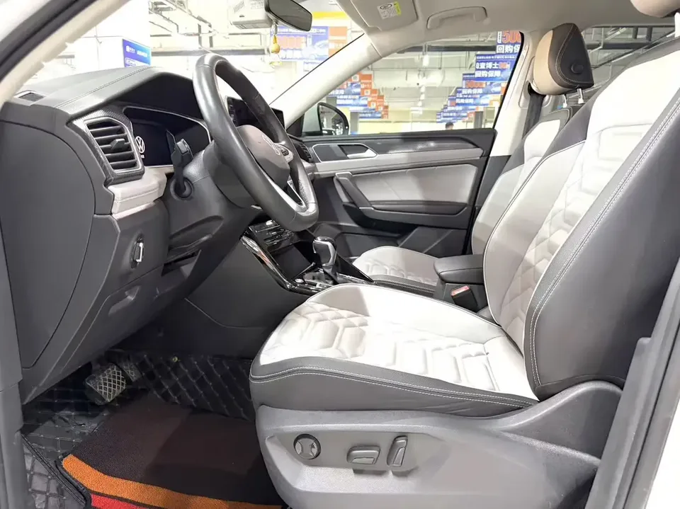 Volkswagen Tayron Tanyue 2023 280TSI 2WD Luxury Plus Advanced Edition 2023 — thumbnail 5